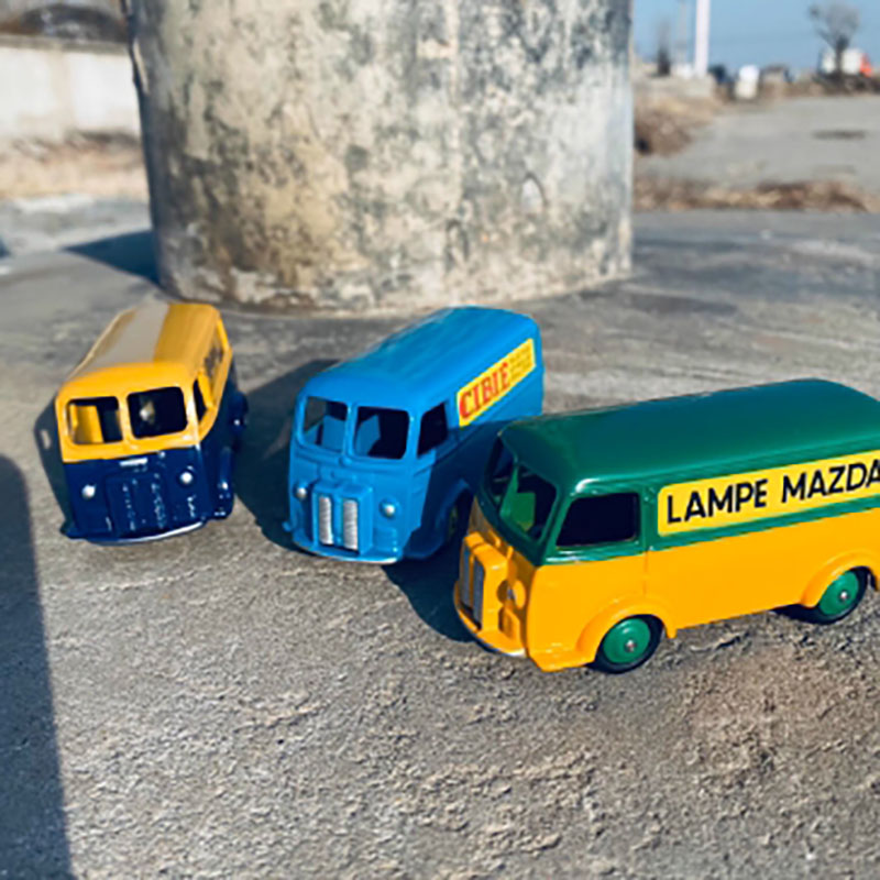 Party Games Bus - Maßstab 1:64 Dinky Toys Legierung 25B